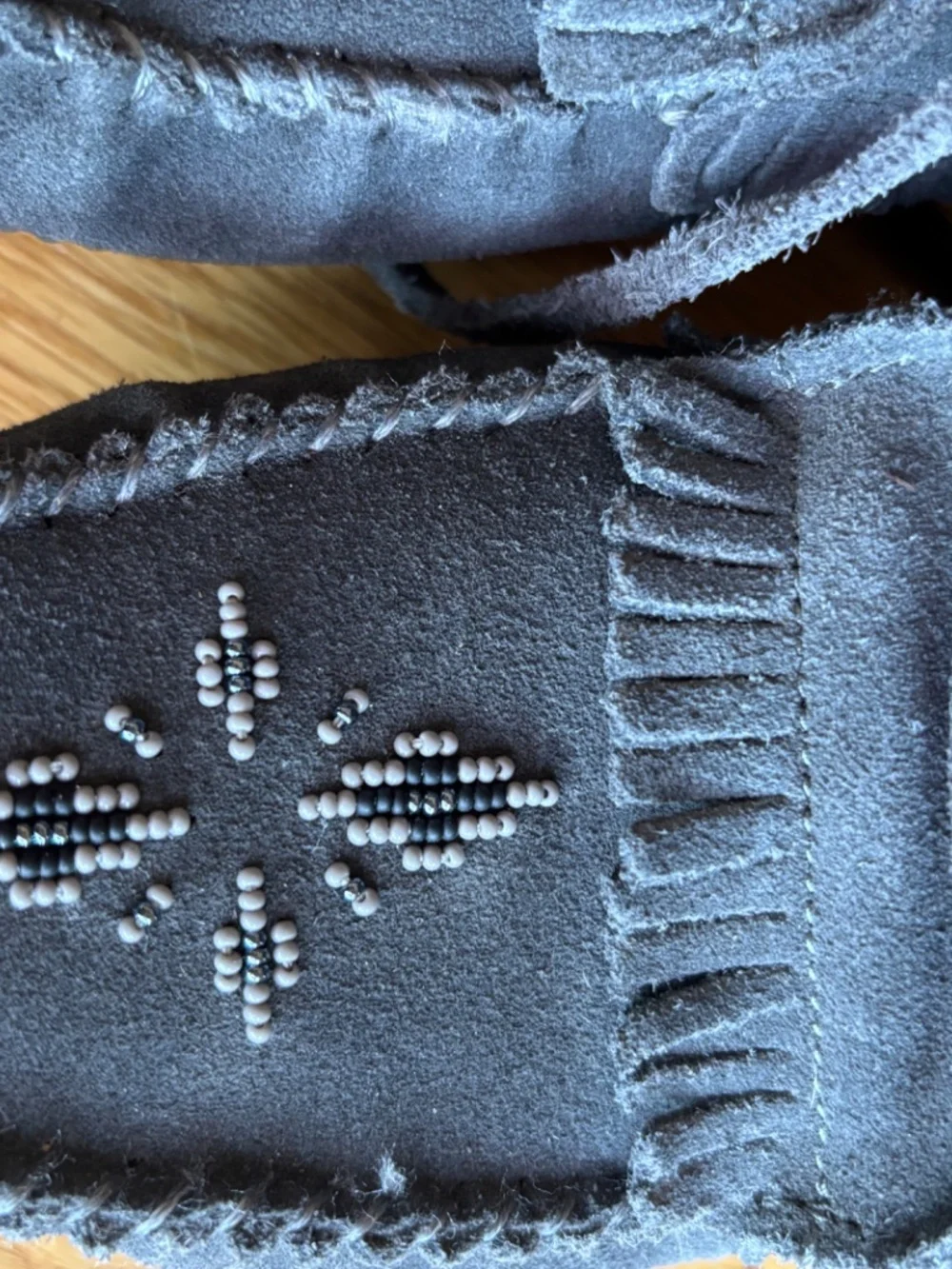 Manitobah Mukluks grey suede